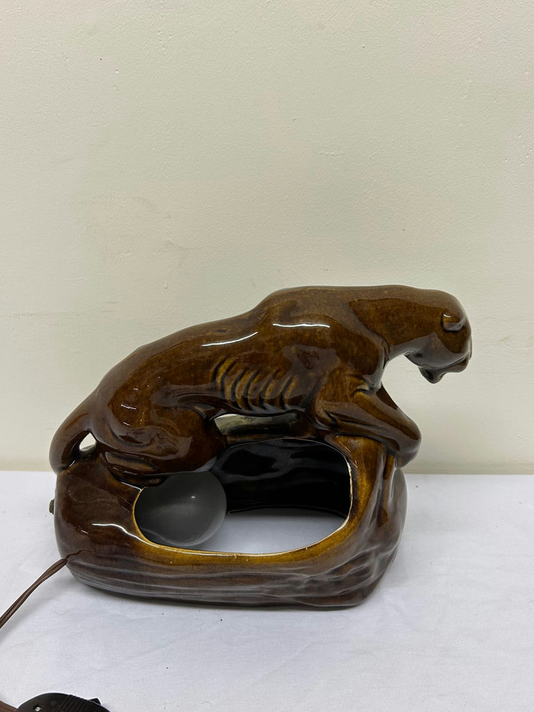 Vintage Jaguar TV Lamp Light - image 6 of 6