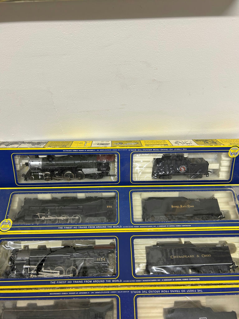 AHM Ho Trains - image 6 of 6
