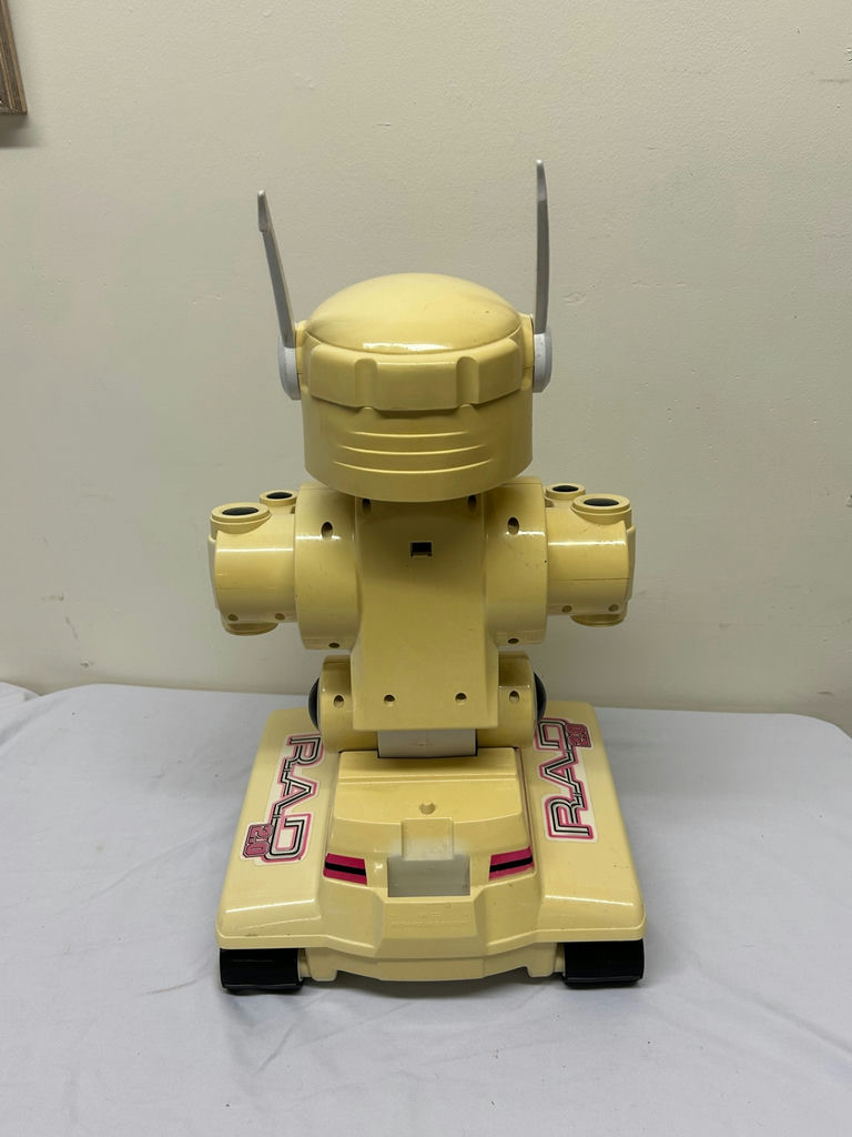 1999 Toymax Rad Robot  - image 6 of 6