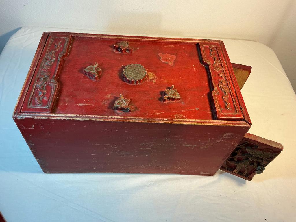 Antique Chinese Travel Desk, art supplies - image 3 of 5