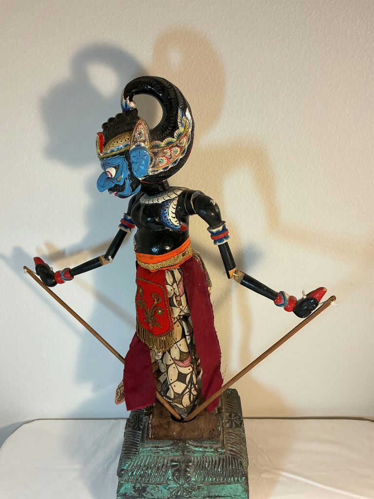 Balinese wooden Puppet #2 - image 4 of 7
