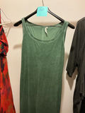 Sleeveless long dresses - thumbnail 1 of 6
