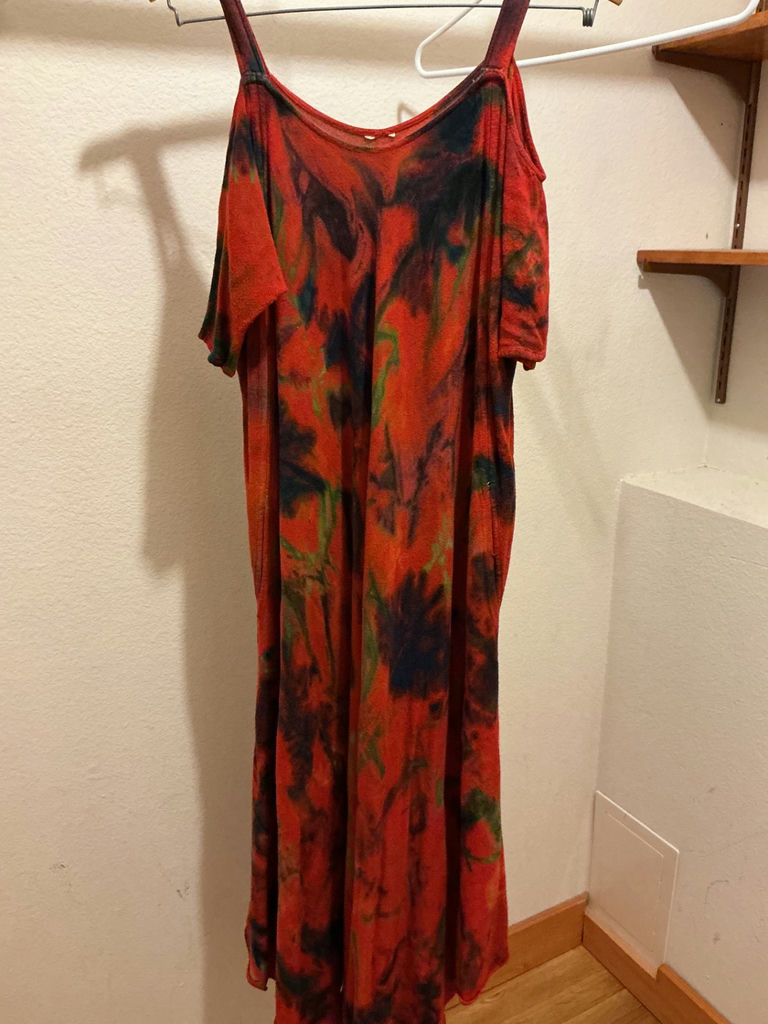 Sleeveless long dresses - image 6 of 6