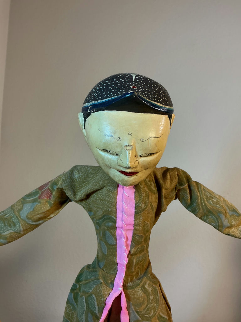 Balinese Wooden Puppets #4 - image 5 of 9