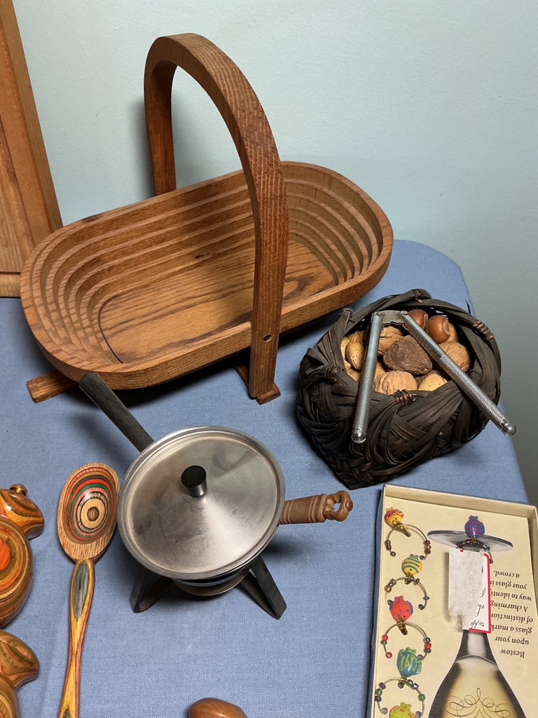 Collection of vintage kitchenware, utensils, and carving tools - image 5 of 14