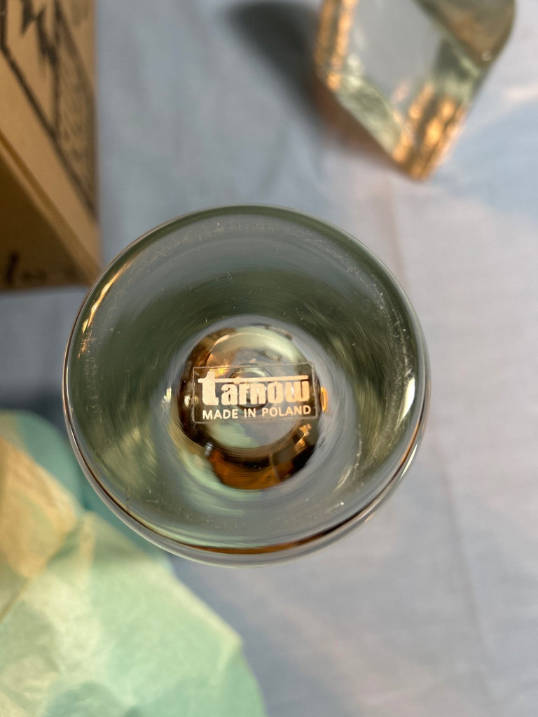 Set of vintage clear glassware and commemorative plate - image 7 of 7