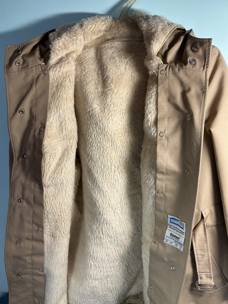 Assorted coats and jackets with fur, wool, and shearling linings - image 8 of 13