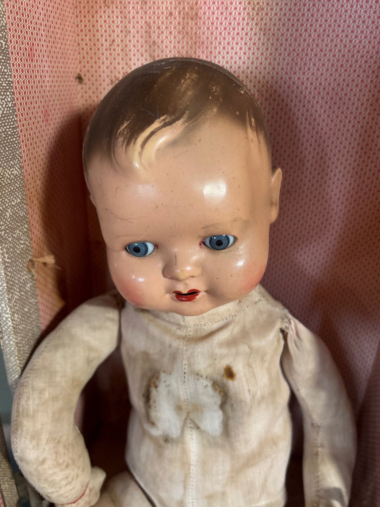 3 Vintage dolls with clothing and storage boxes - image 7 of 10