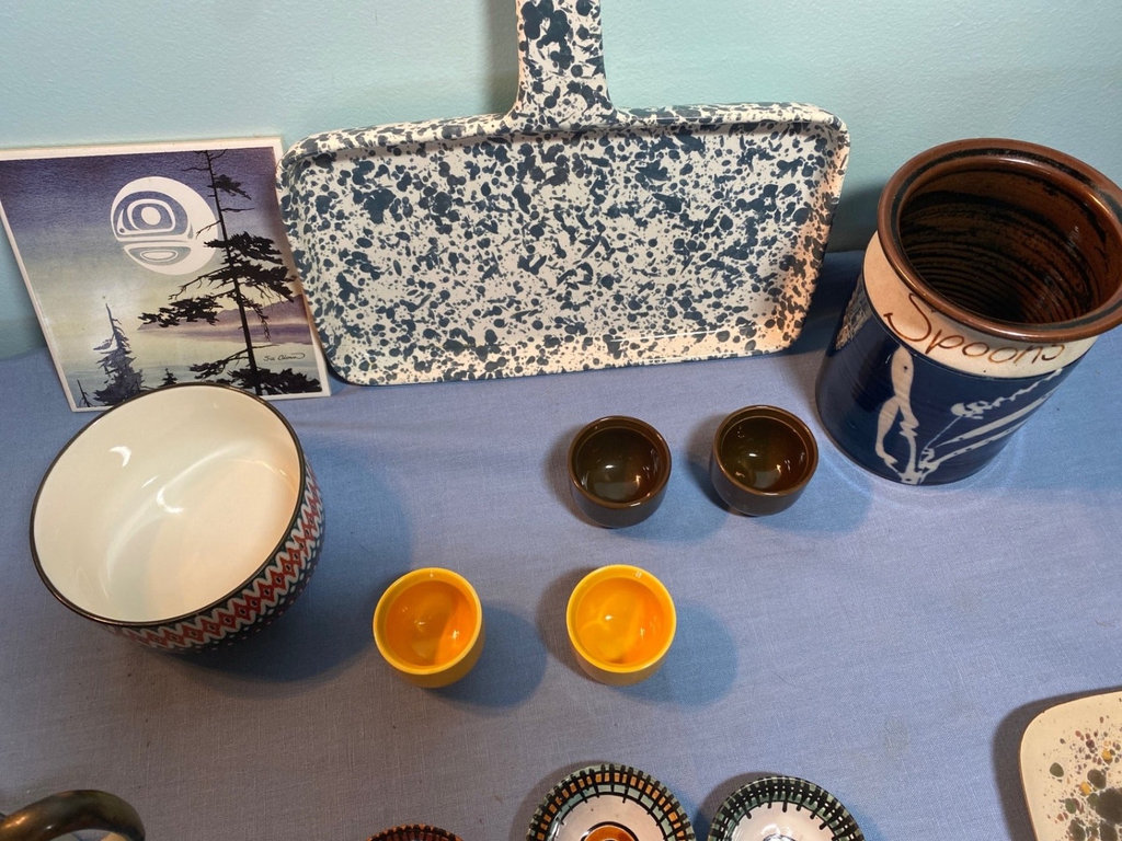 Assorted Ceramic Tableware and Serving Pieces - image 6 of 6