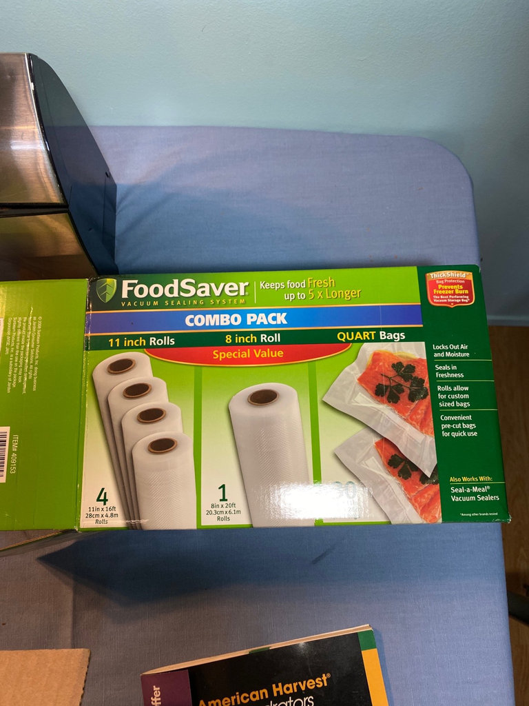 FoodSaver vacuum sealing system with roll packs, jars, and lids - image 2 of 5