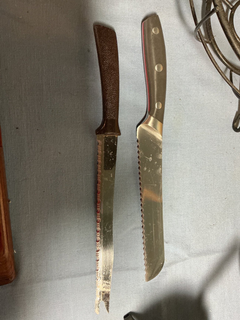 Collection of vintage kitchenware, utensils, and carving tools - image 10 of 14