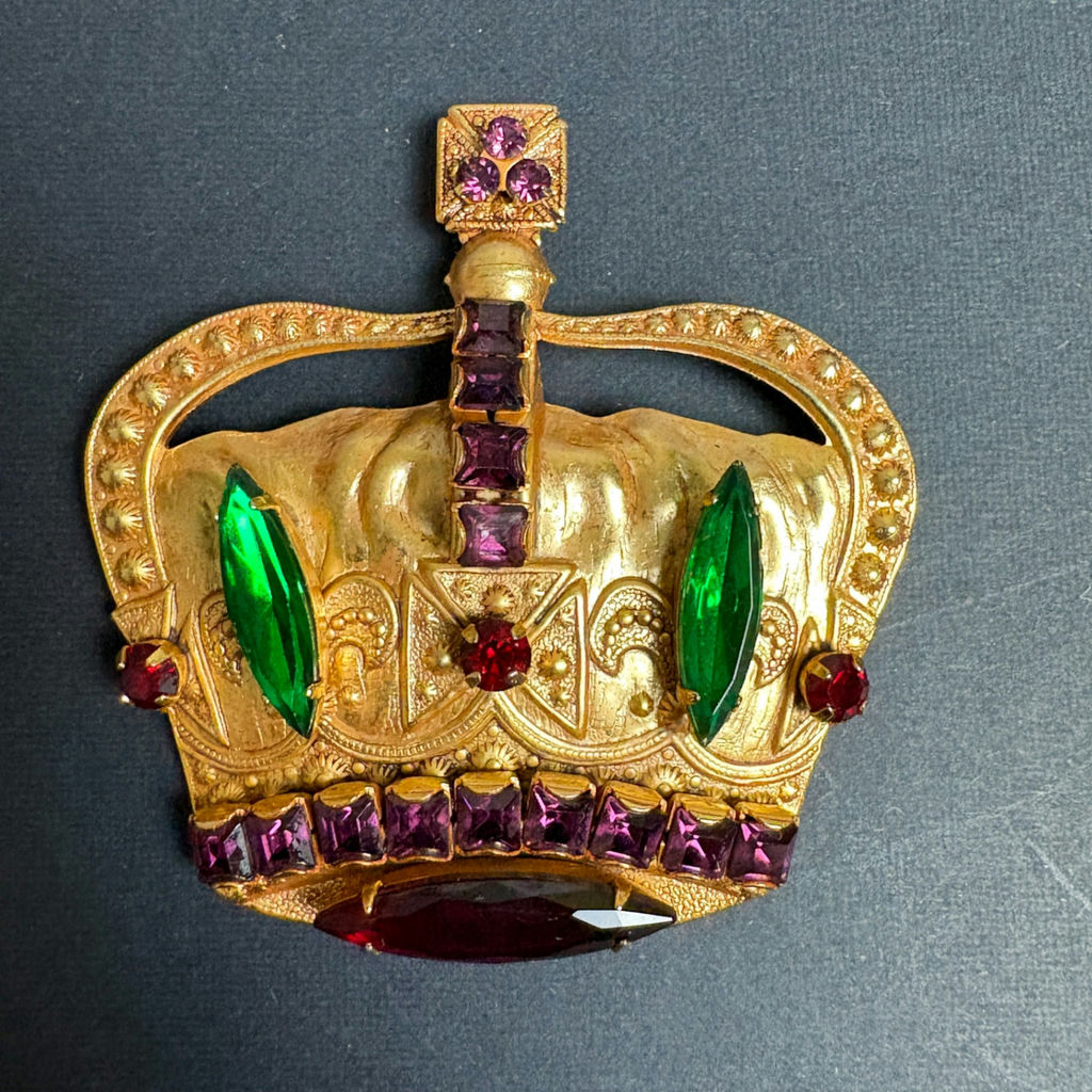 Vintage Crown Brooches - image 4 of 15