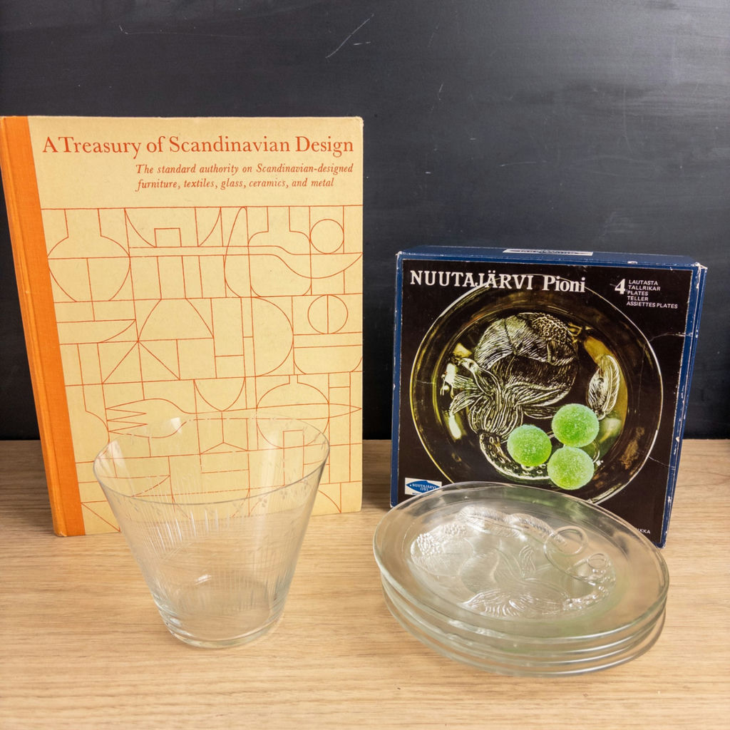 Finnish Glass and Scandinavian Design Book - image 1 of 16