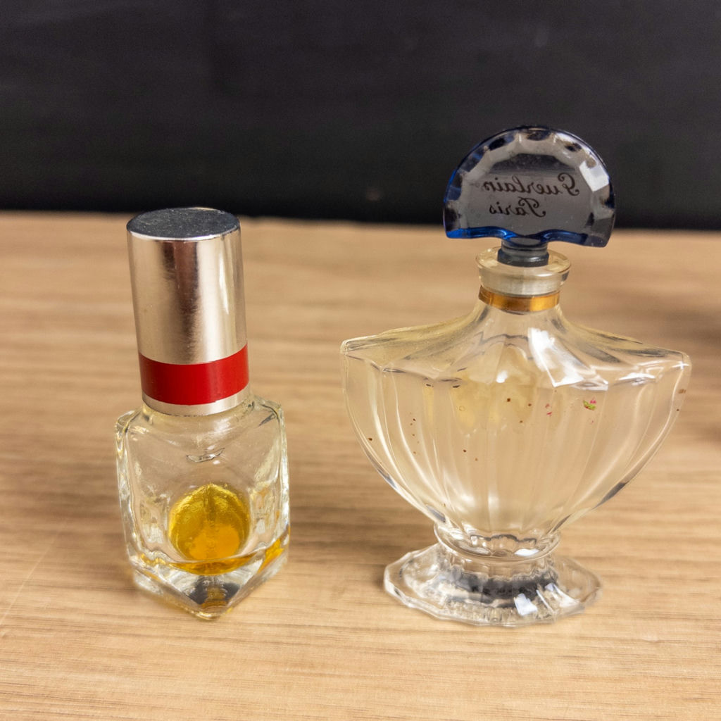 Vintage and Antique Perfume Bottles + Rouge - image 11 of 17