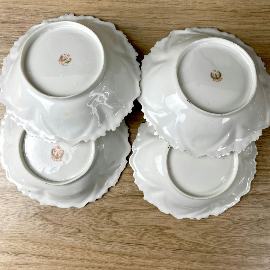 Antique R.S. Prussia Roses and Daisies Berry Bowl Set - image 8 of 10