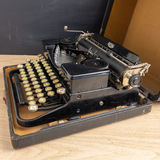1930s Royal Model P Portable Typewriter - thumbnail 5 of 11