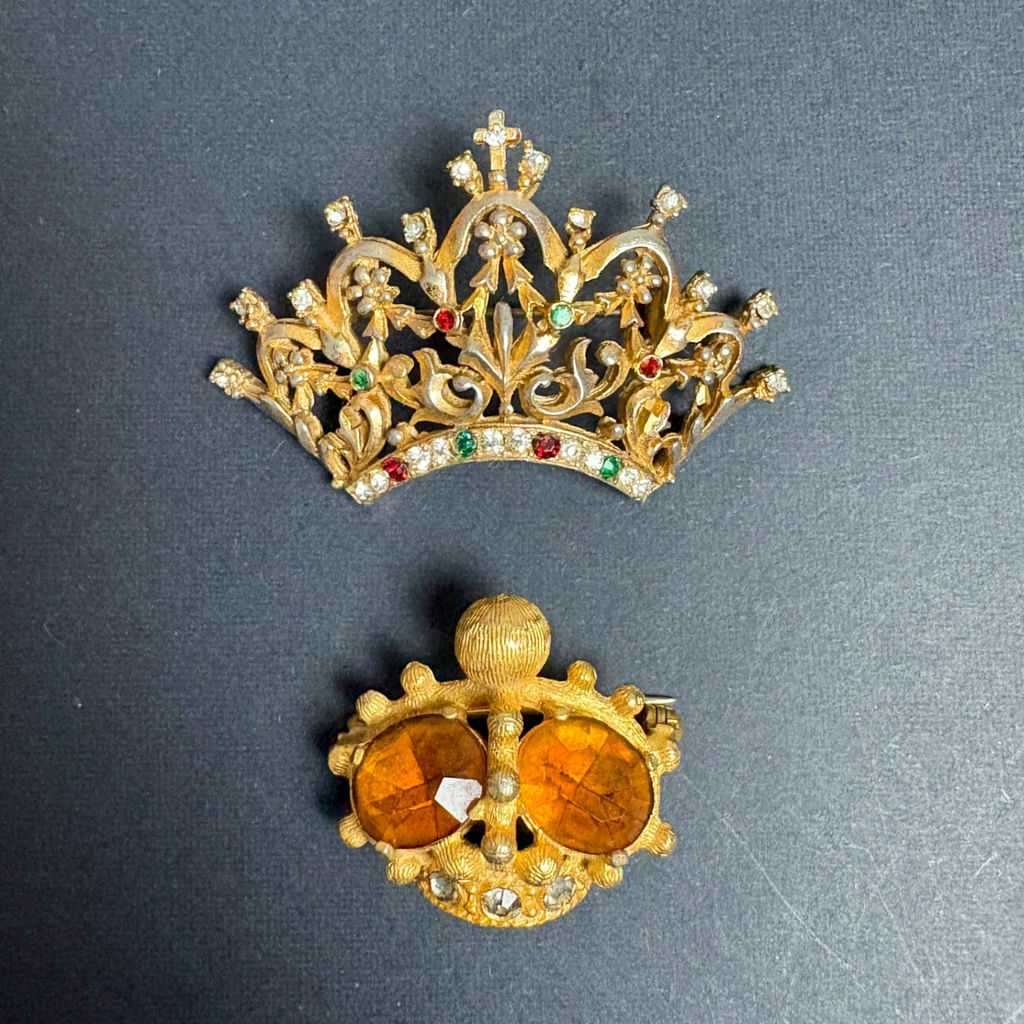 Vintage Crown Brooches - image 12 of 15