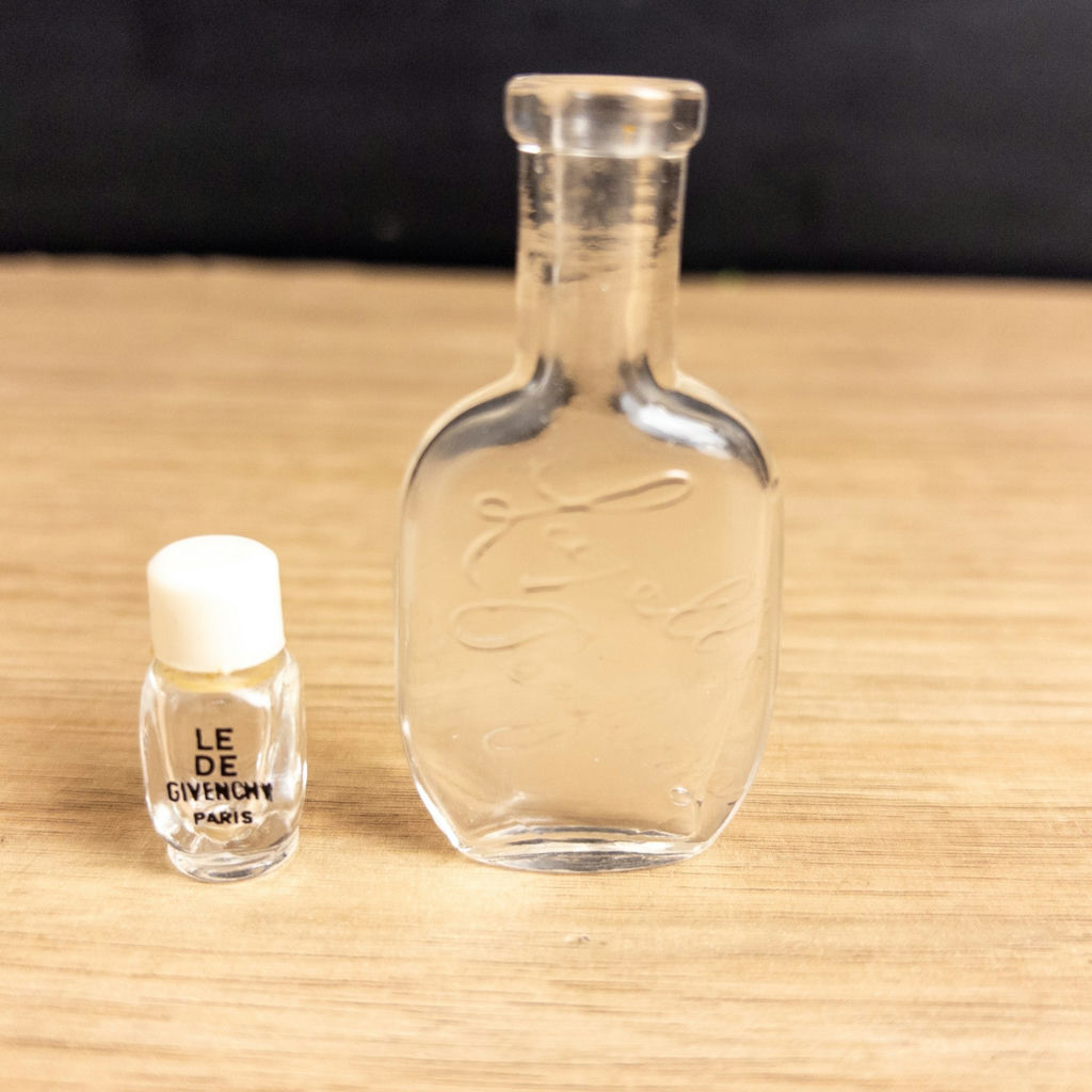 Vintage and Antique Perfume Bottles + Rouge - image 15 of 17
