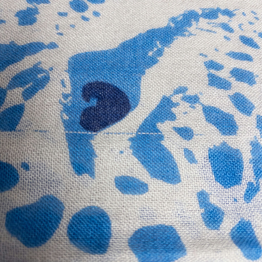 3 Scarves / Wraps - image 4 of 13