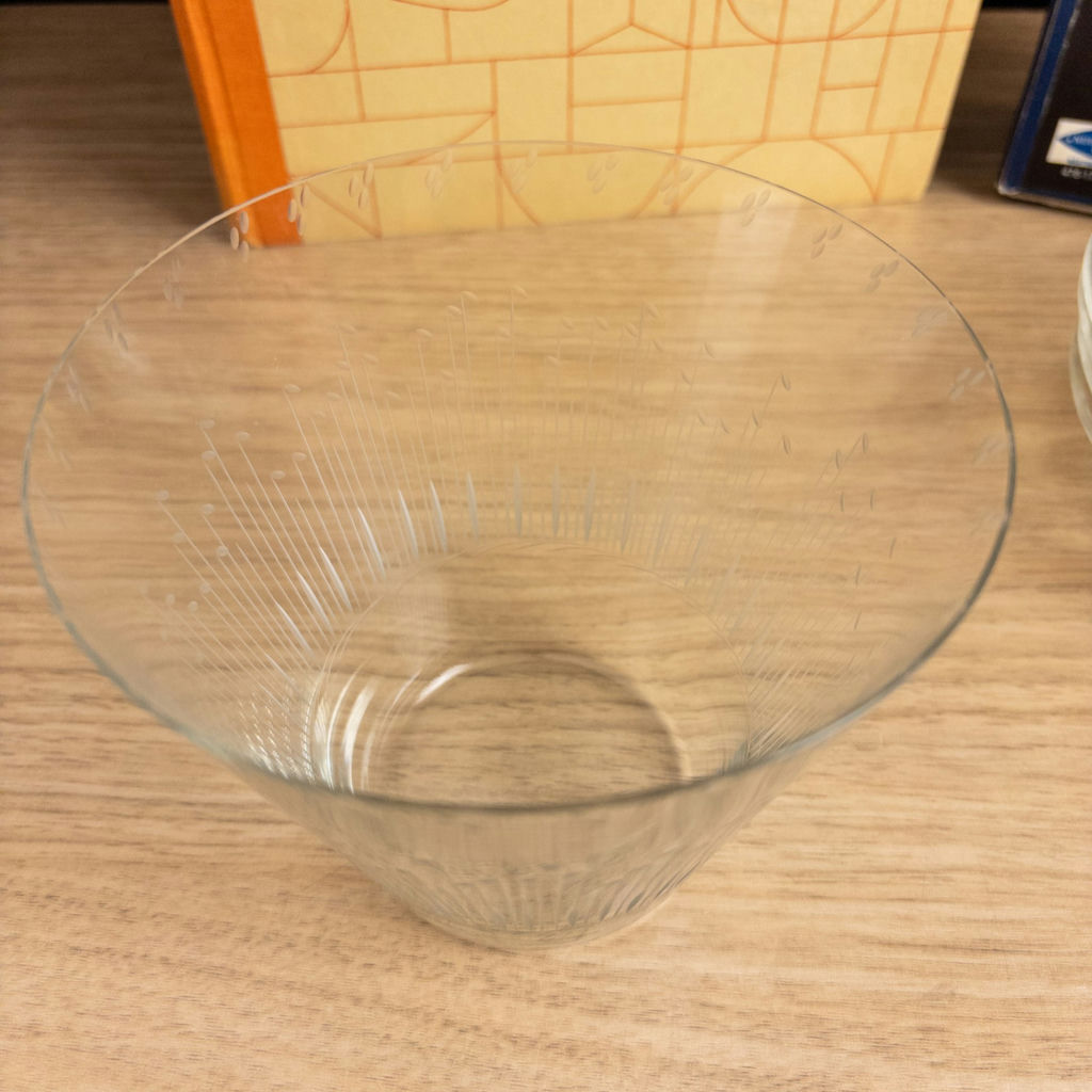 Finnish Glass and Scandinavian Design Book - image 4 of 16