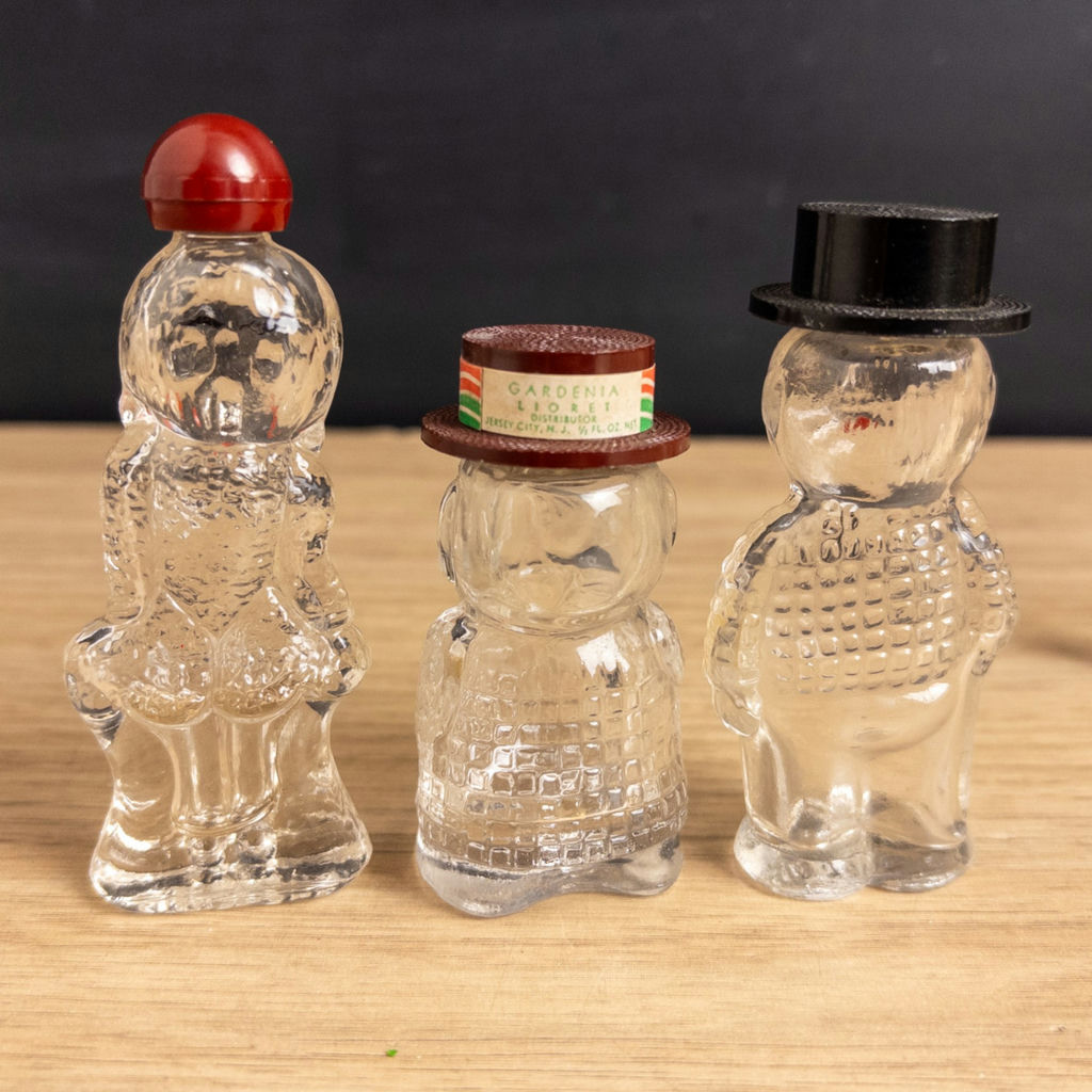 Vintage and Antique Perfume Bottles + Rouge - image 12 of 17