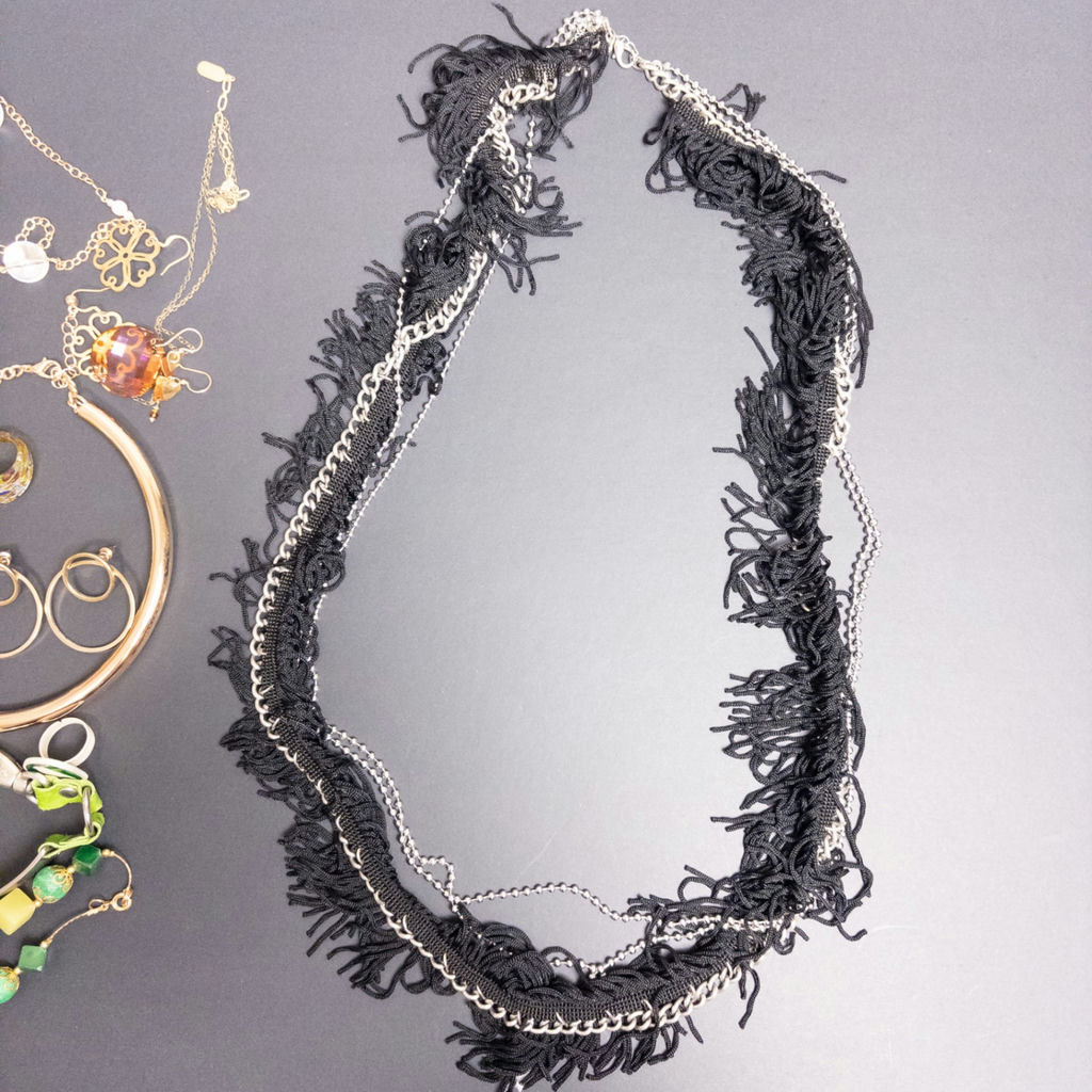 Boutique and Artisan Costume Jewelry - image 5 of 13