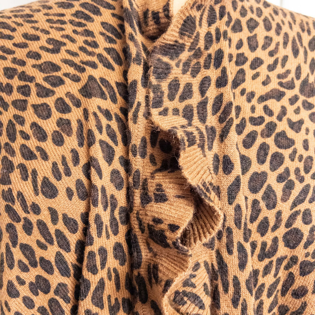Animal Print Wrap - image 5 of 6
