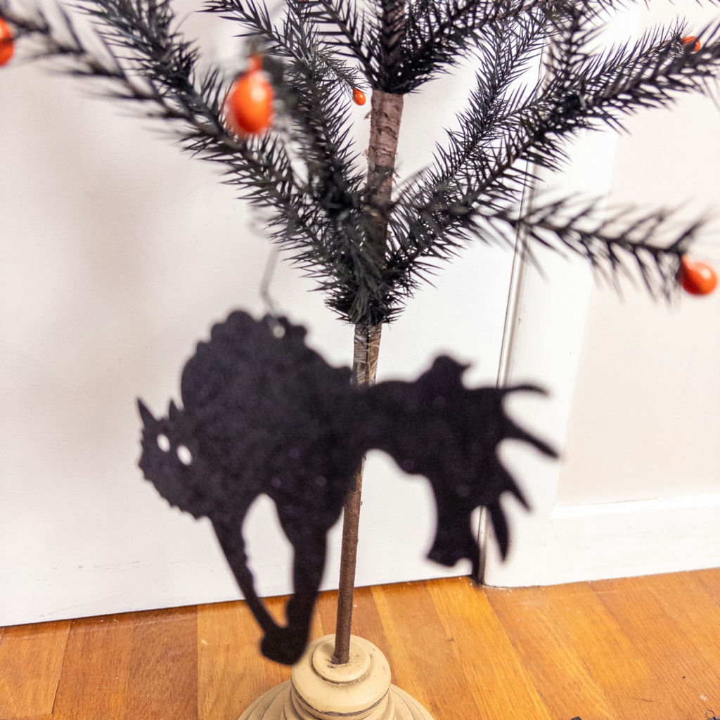 Halloween "Feather" Tree - image 10 of 13