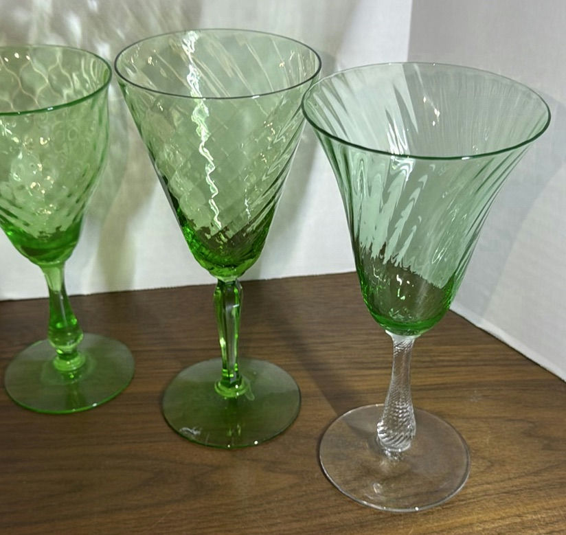 Set of Assorted Vintage Stemmed Glass Goblets - image 2 of 6