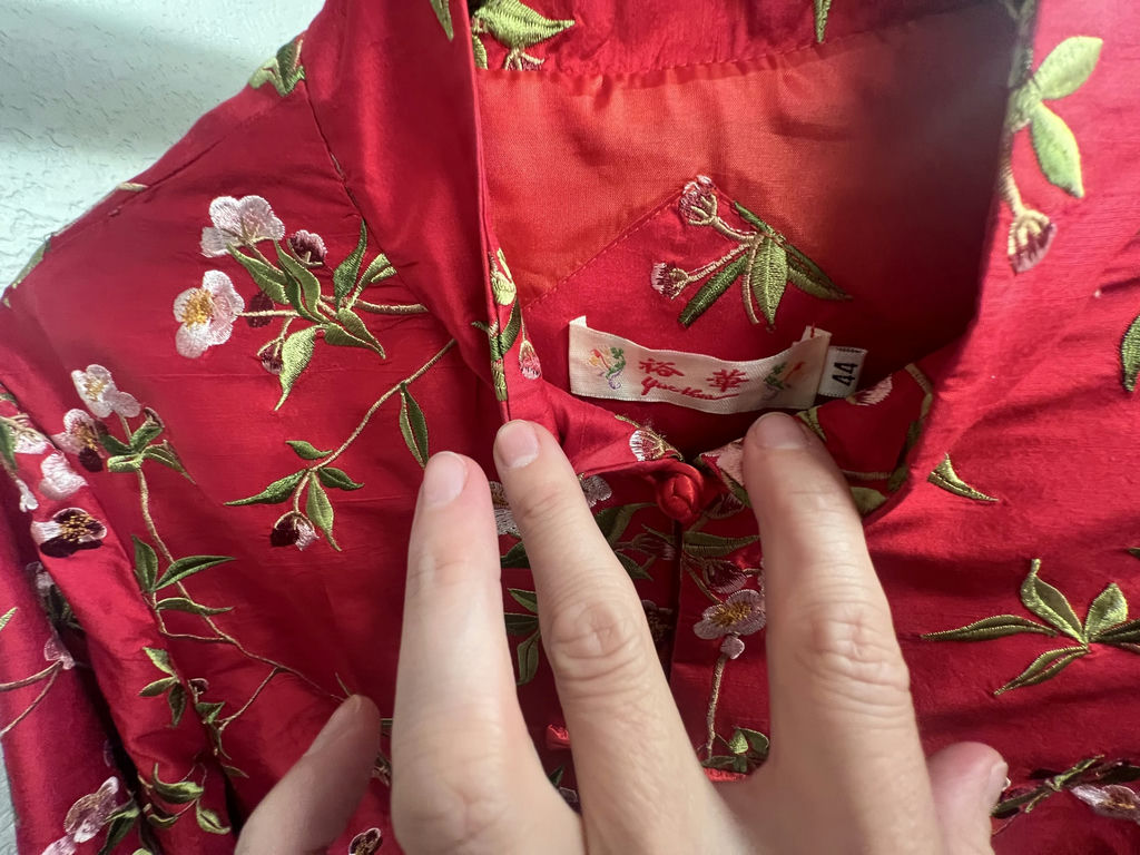 Women's Jackets and Sweater Garments - image 2 of 6