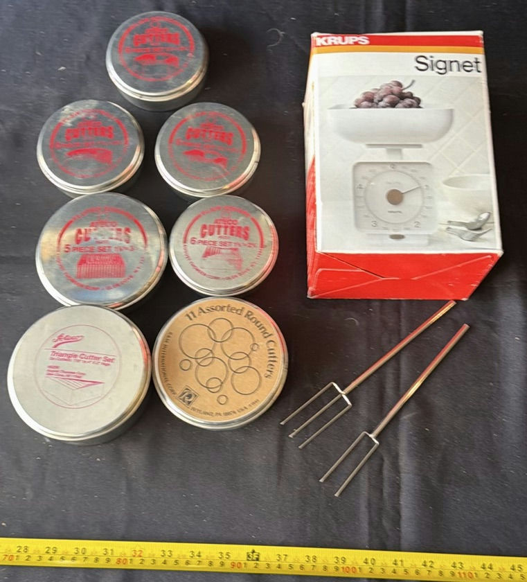 KRUPS Signet Kitchen Scale and Assorted Metal Cutter Sets - image 1 of 6