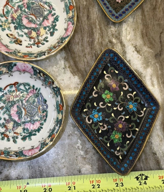 Collection of Cloisonné and Decorative Ceramic Dishes and Boxes - image 7 of 11