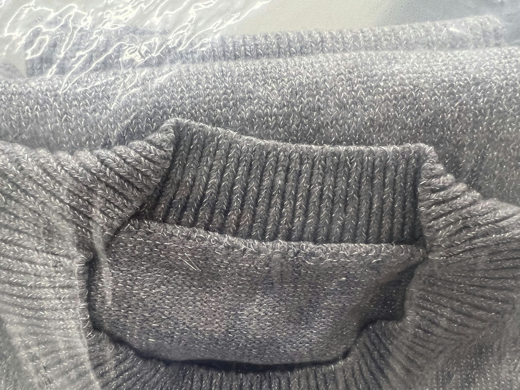 Ke Lan Fen Knit Sweater Set and Wrap Sweater - image 3 of 8