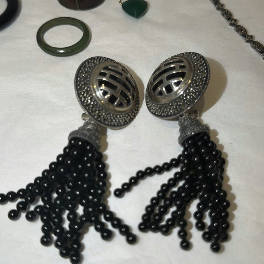 Assorted Jewelry Lot Including Necklaces, Bracelets, Earrings, and Rings - image 4 of 7