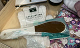 Assorted Bath and Beauty Care Items - thumbnail 3 of 5