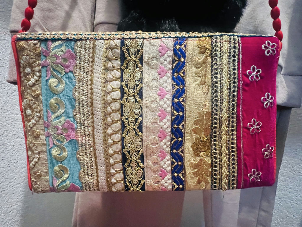Women’s Lounge Set, Black Fur Scarf, and Embellished Crossbody Bag - image 6 of 7