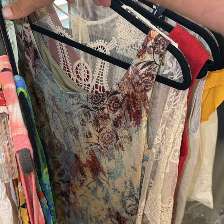 Women's Assorted Clothing Lot - image 8 of 9