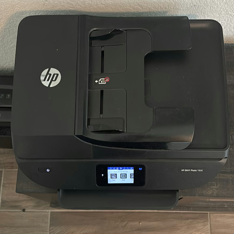 HP Envy Photo 7858 Printer and Staples Paper Shredder - image 4 of 7