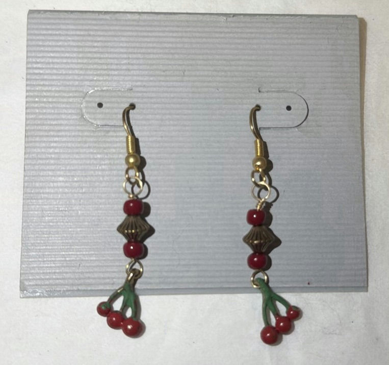 Assorted Bracelets, Earrings, Brooch, and Pendant - image 3 of 8