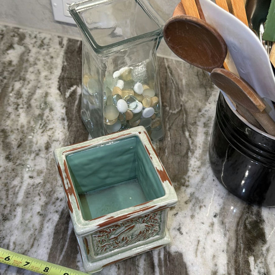 Kitchen Utensils and Decorative Containers - image 4 of 5