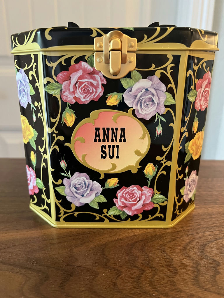 Anna Sui Floral Storage Tin and Hair Styling Accessories - image 7 of 7