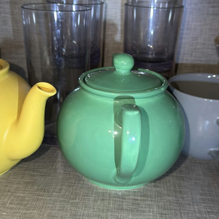 Tea Pots, Mugs, and Drinking Glasses Set - image 7 of 9