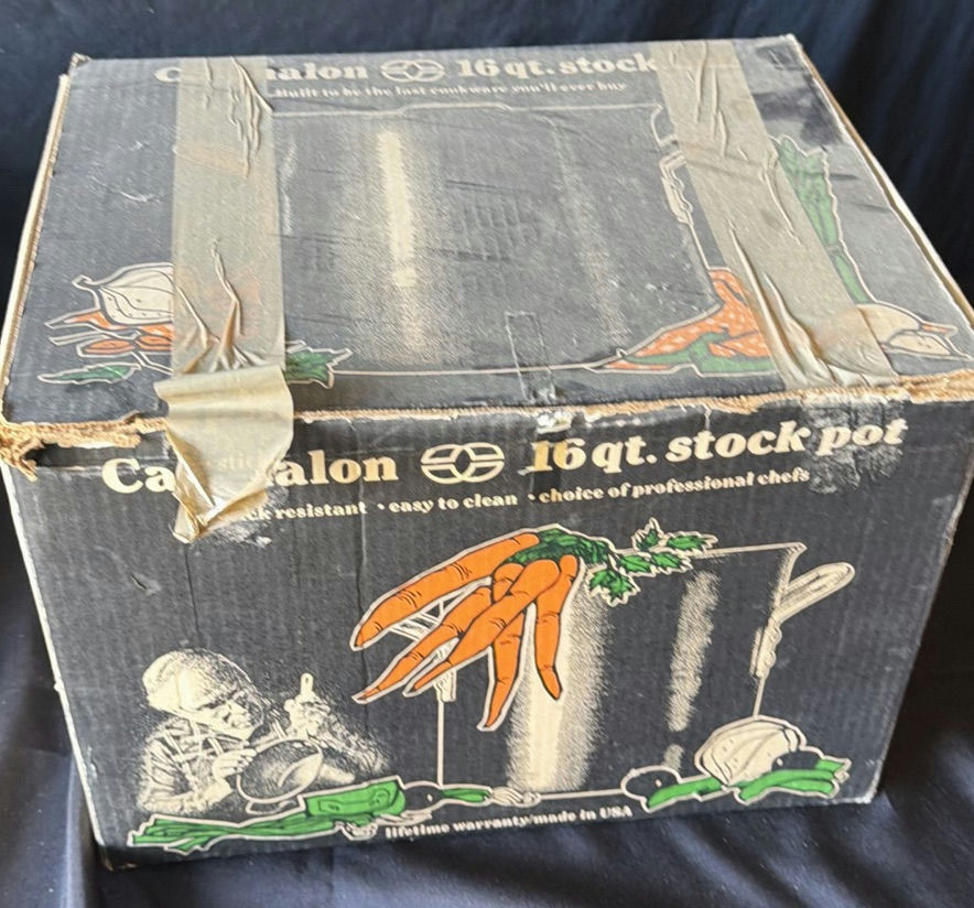 Calphalon 16 Quart Stock Pot with Lid - image 1 of 5