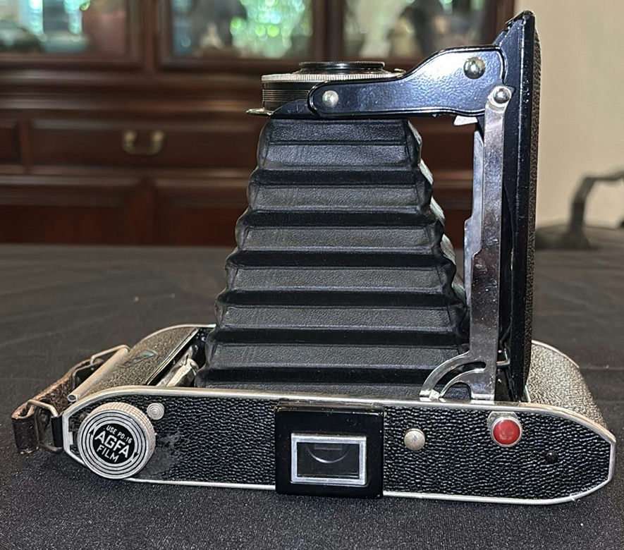 Vintage Agfa Ansco Folding Camera and Kodak Camera with Case - image 4 of 10