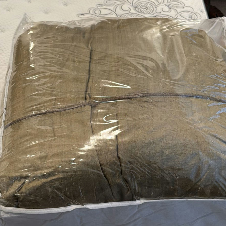 Decorative Silk Throw Pillow Set and Cal King Silk Bedspread - image 10 of 13