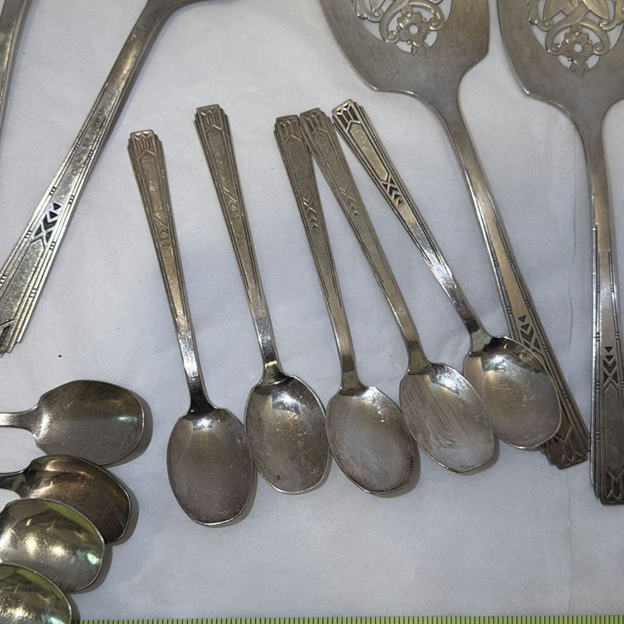 Silver-Tone Serving Utensils and Spoon Set - image 3 of 9