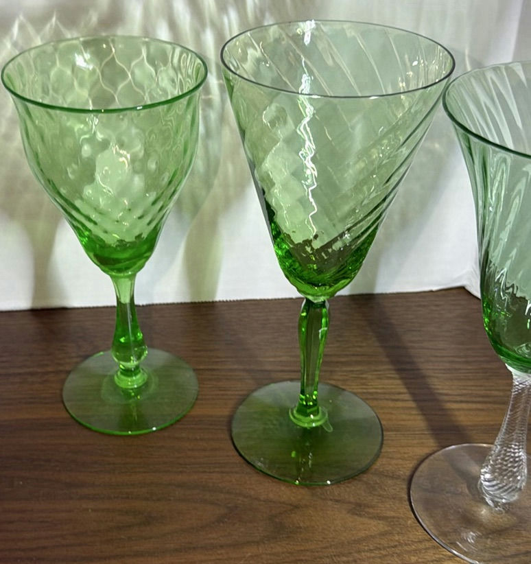 Set of Assorted Vintage Stemmed Glass Goblets - image 3 of 6