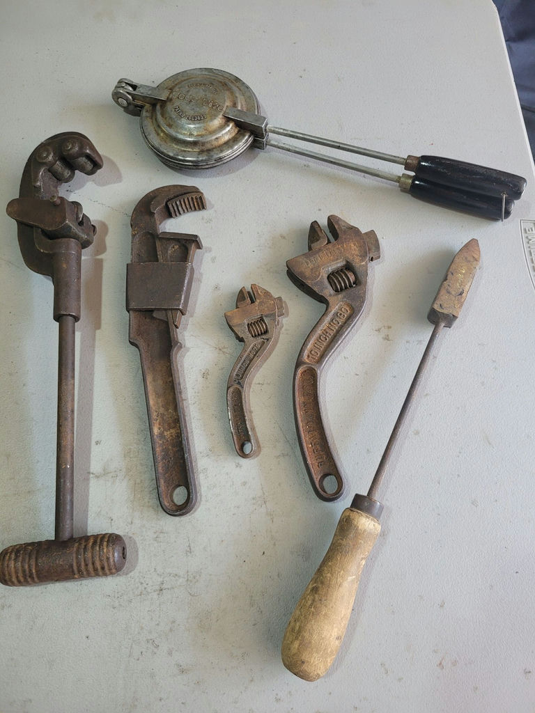 Funny Wrench Lot - image 1 of 5