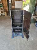 Masterbuilt Propane Smoker - thumbnail 2 of 6