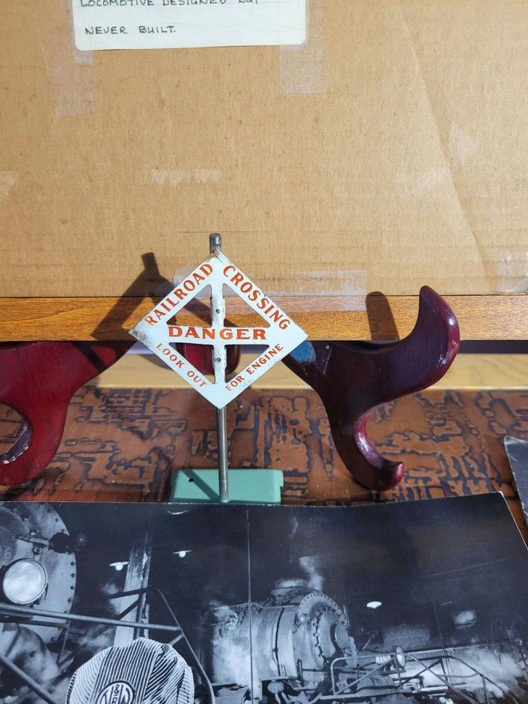 Railroad Items And Art. - image 4 of 12